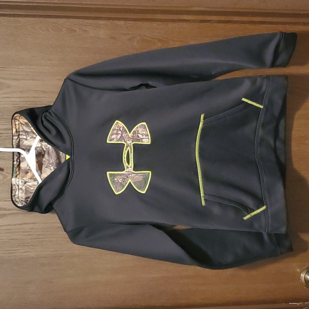 UnderArmour kids hoodie Youth Large